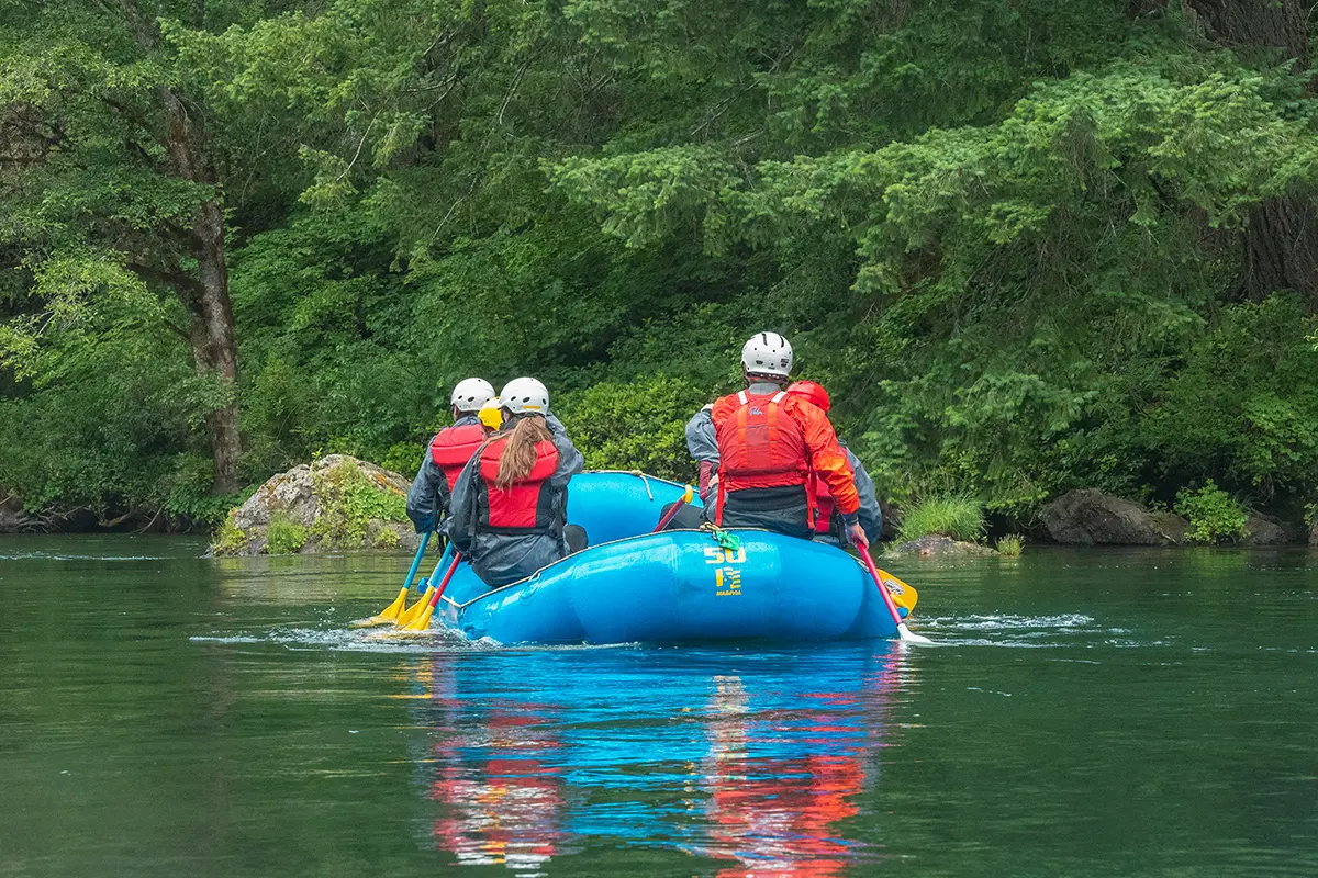The emerald waters of the Umpqua River in Oregon. Guided whitewater rafting overnight trip with Sun Country Tours.