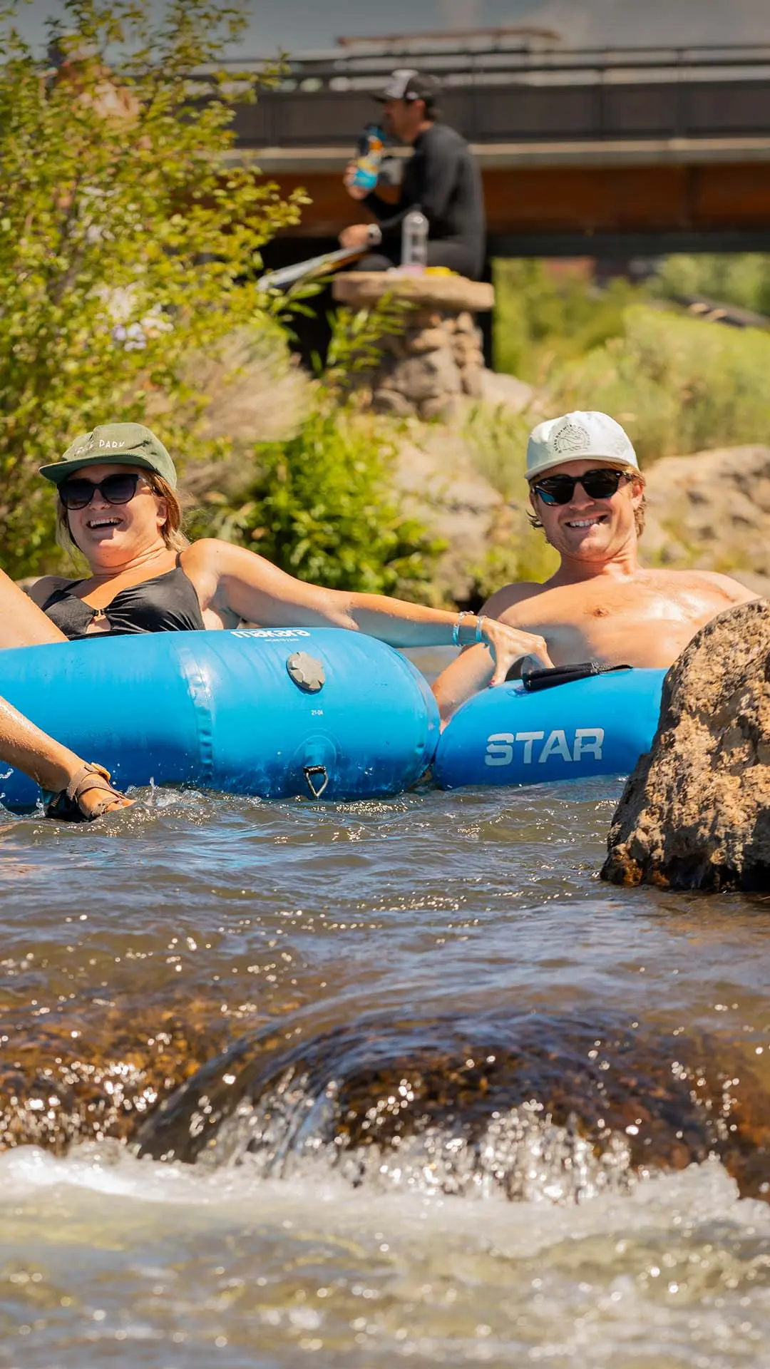 Tubing down the Deschutes River with Sun Country Tours